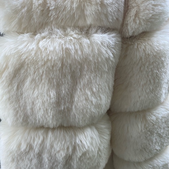 SOLD- Ivory Winter Fur Coat - Picture 10 of 11